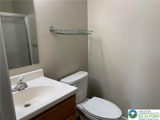 79 West Market Street Apartment T, Bethlehem City, PA 18018
