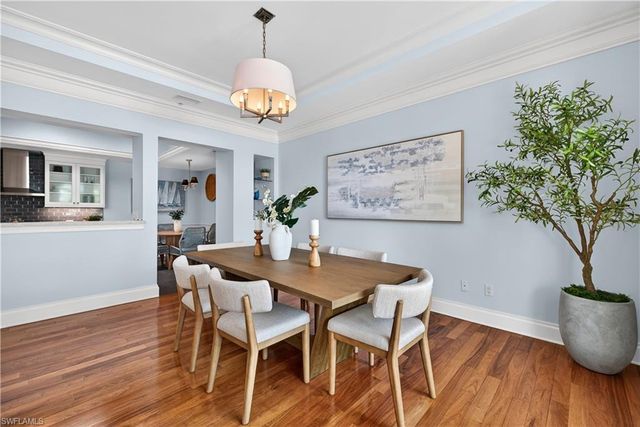 625 5th AVE S PH-302, Naples, FL 34102