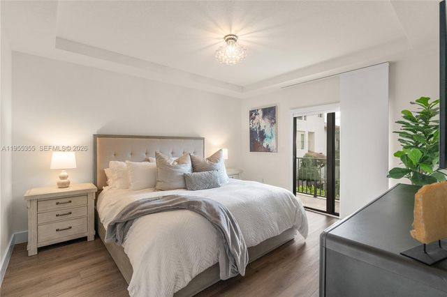 4809 NW 83rd Pkwy, Doral, FL 33166