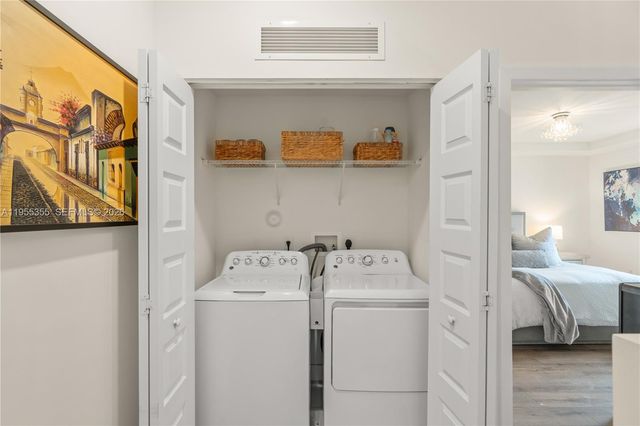 4809 NW 83rd Pkwy, Doral, FL 33166