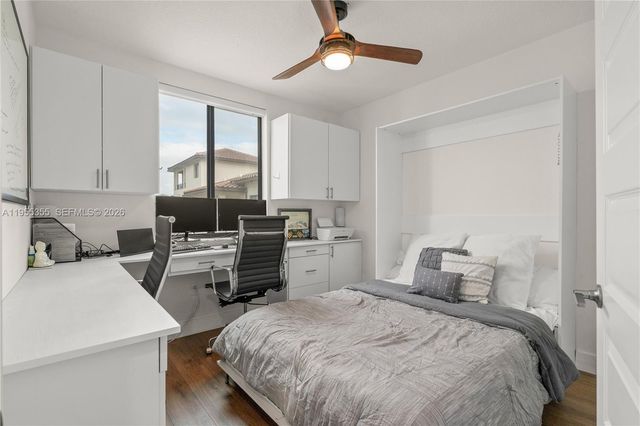 4809 NW 83rd Pkwy, Doral, FL 33166