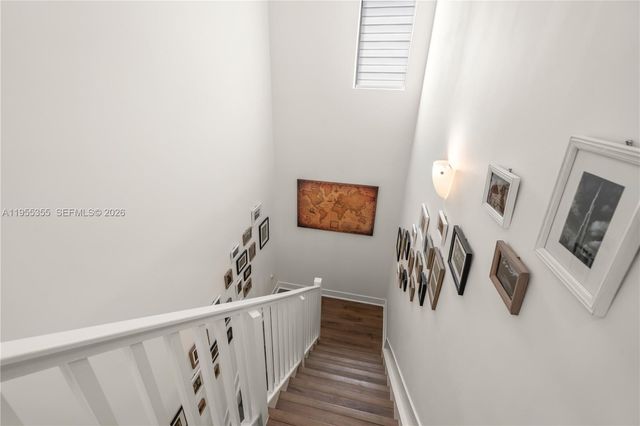 4809 NW 83rd Pkwy, Doral, FL 33166