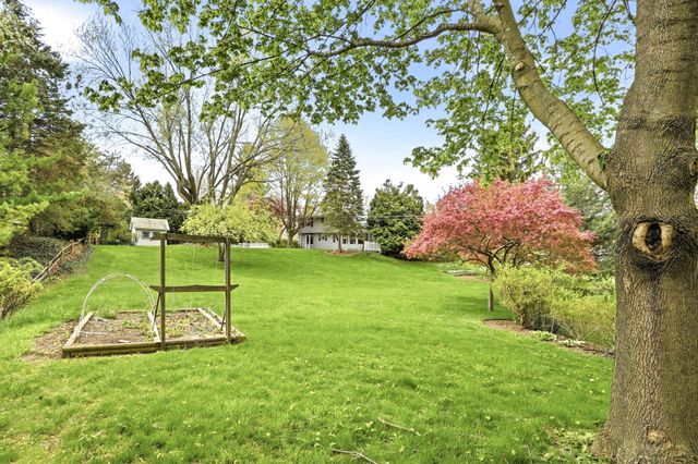 5 Mary Lane Court, Frankenmuth, MI 48734