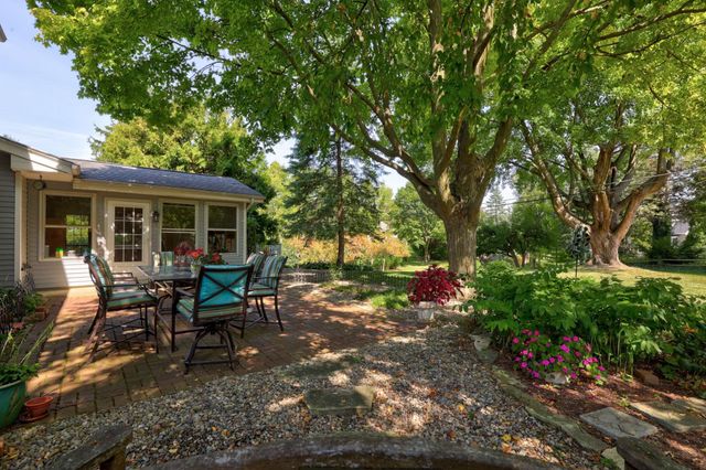 5 Mary Lane Court, Frankenmuth, MI 48734