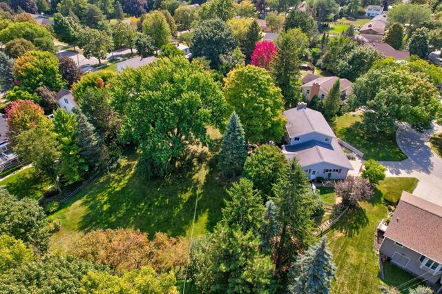 5 Mary Lane Court, Frankenmuth, MI 48734