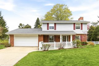 5 Mary Lane Court, Frankenmuth, MI 48734