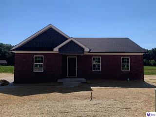 87 Democratic Court, Radcliff, KY 40160