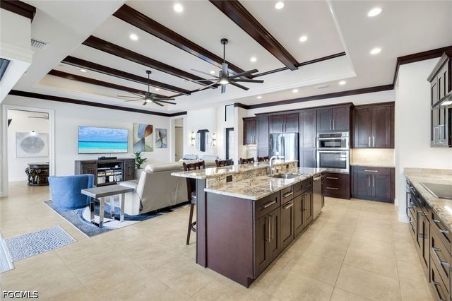 128 NW 39th AVE, Cape Coral, FL 33993