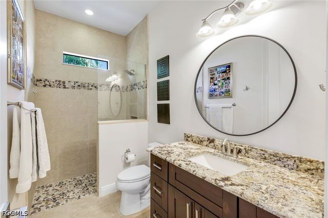 128 NW 39th AVE, Cape Coral, FL 33993