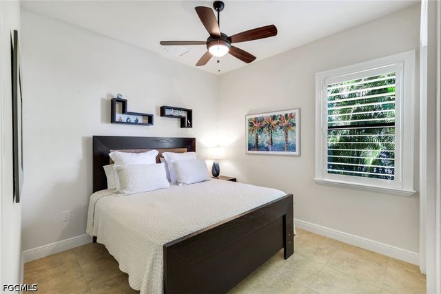 128 NW 39th AVE, Cape Coral, FL 33993
