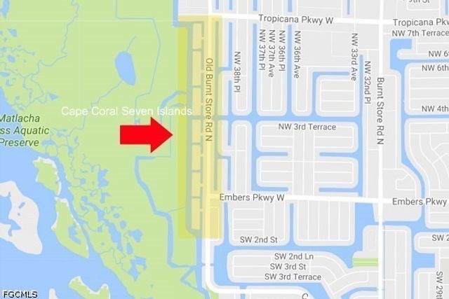 128 NW 39th AVE, Cape Coral, FL 33993