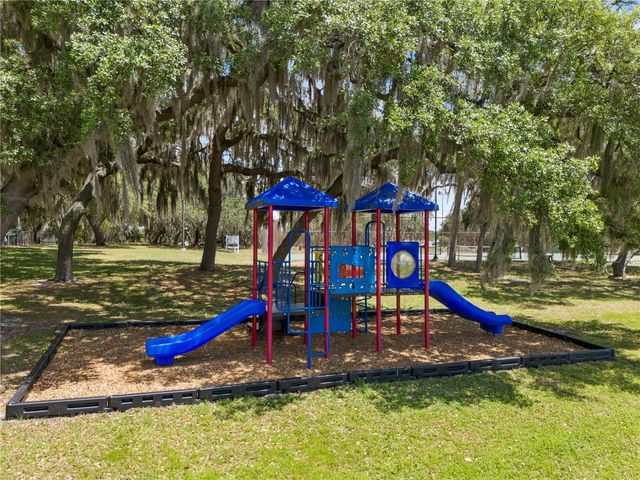 8007 COTE COURT, Orlando, FL 32836