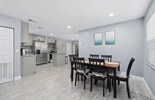 1004 N BETTY LANE, Clearwater, FL 33755