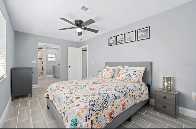 1004 N BETTY LANE, Clearwater, FL 33755