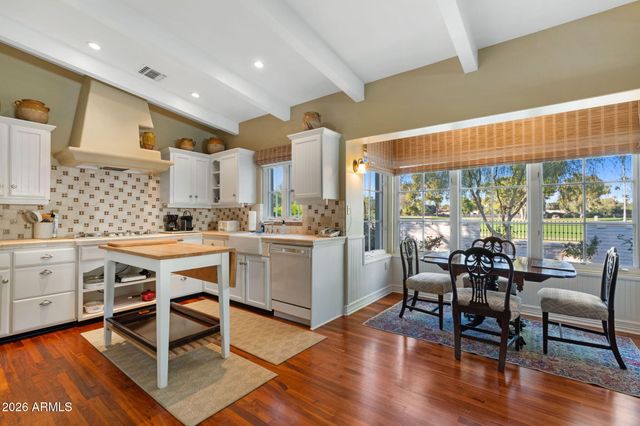 8500 N GOLF Drive, Paradise Valley, AZ 85253