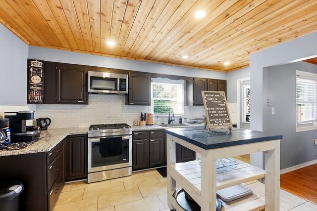 399 N Nelson Road, Columbus, OH 43219