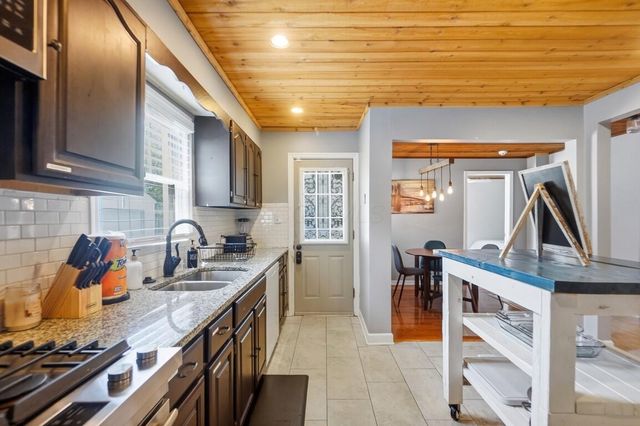 399 N Nelson Road, Columbus, OH 43219