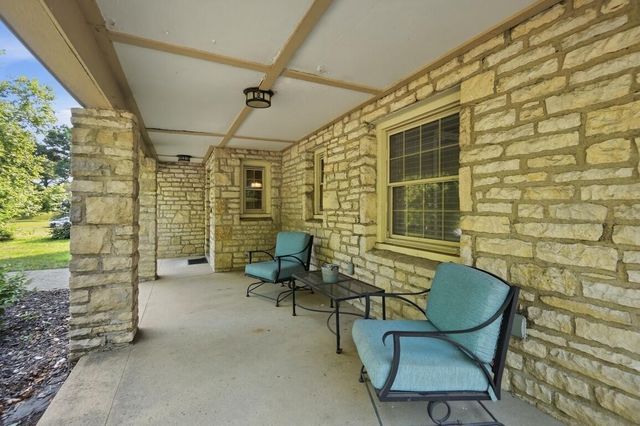 399 N Nelson Road, Columbus, OH 43219