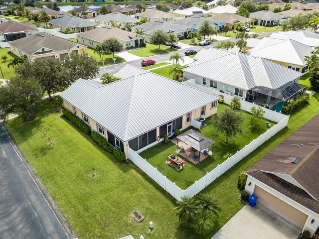 100 Salazar Lane, Sebastian, FL 32958