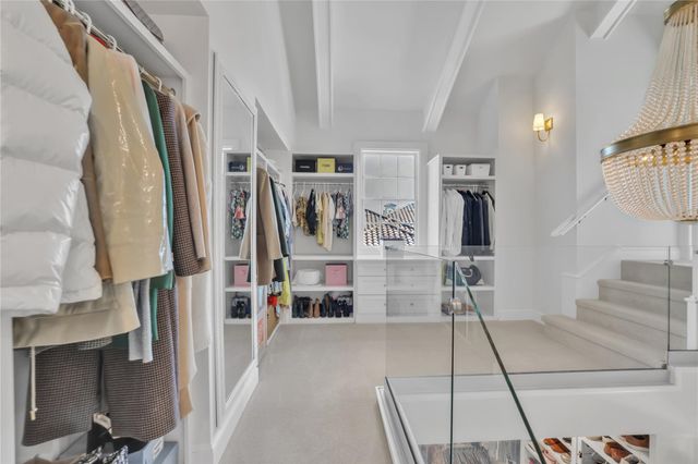 203 Black Wolf RUN, Austin, TX 78738