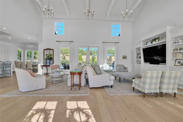 203 Black Wolf RUN, Austin, TX 78738