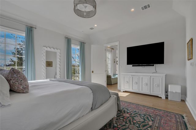203 Black Wolf RUN, Austin, TX 78738