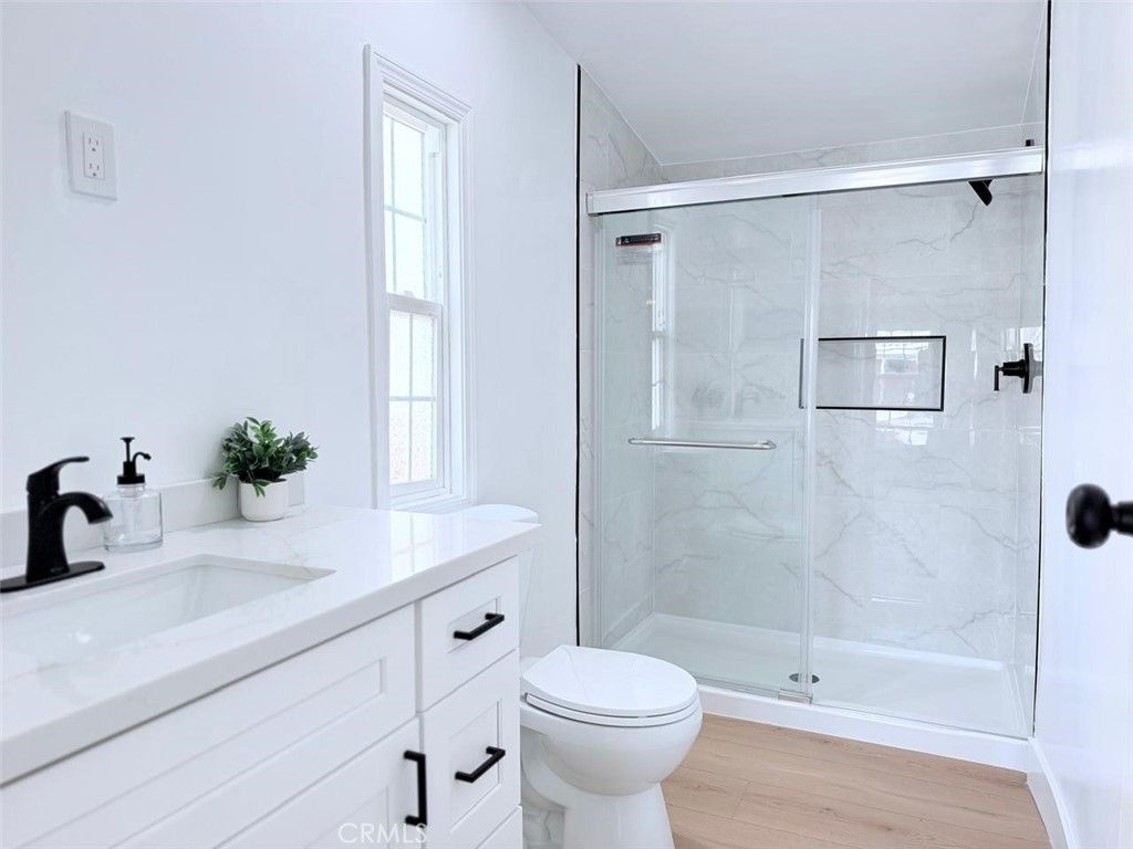 301 Duke lane 16, Santa Ana, CA 92704 — photo 4