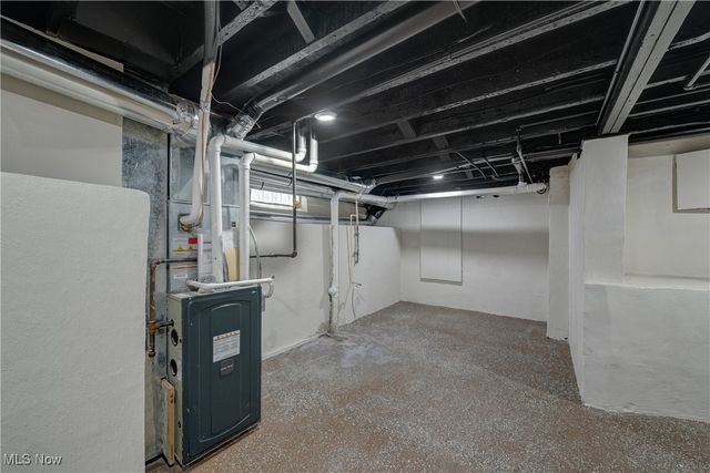 3290 W 23rd Place, Cleveland, OH 44109