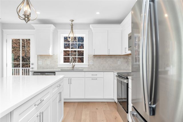 53 Bradford Road, Westerly, RI 02808