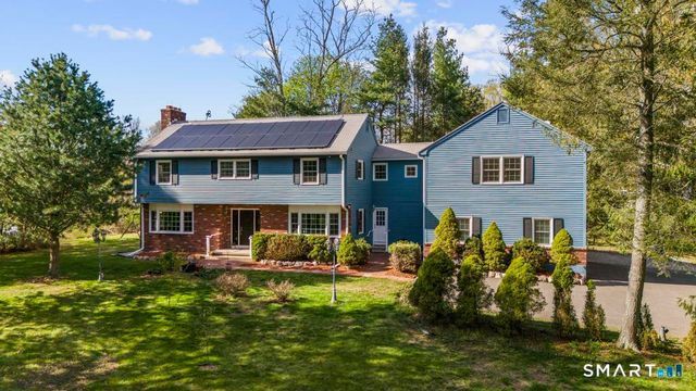 45 Ansonia Road, Woodbridge, CT 06525
