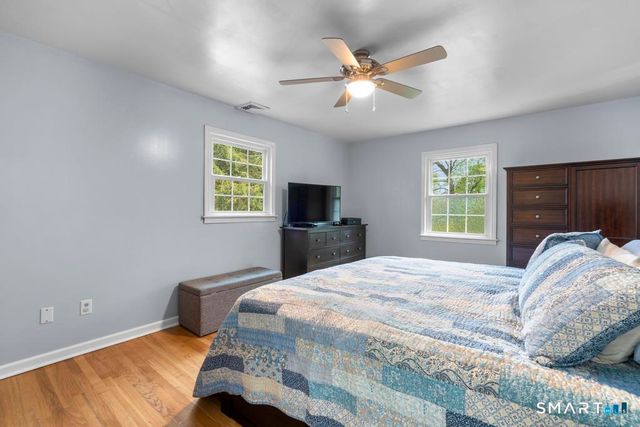 45 Ansonia Road, Woodbridge, CT 06525