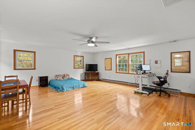 45 Ansonia Road, Woodbridge, CT 06525