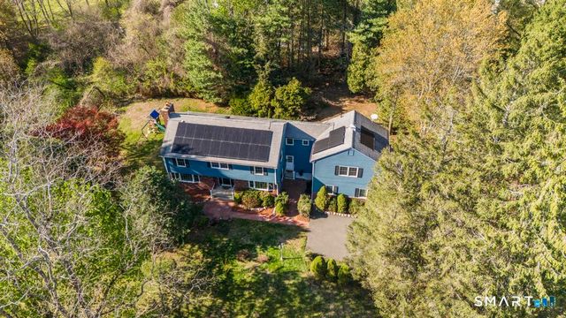 45 Ansonia Road, Woodbridge, CT 06525