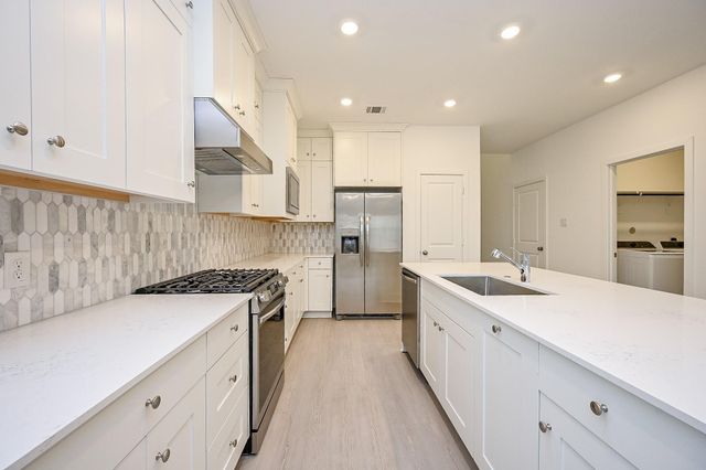 6427 Seafoam Lake Drive, Katy, TX 77493