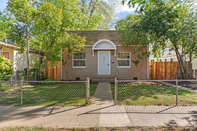 3132 B St, Sacramento, CA 95816