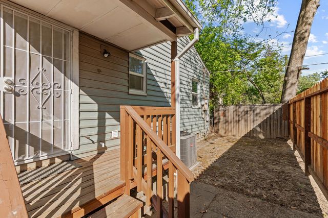 3132 B St, Sacramento, CA 95816