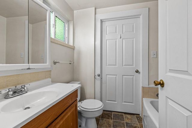 3132 B St, Sacramento, CA 95816