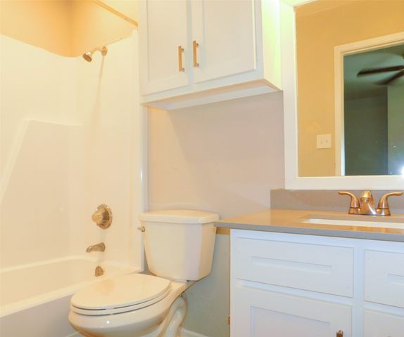 1137 Dallas Drive, Denton, TX 76205