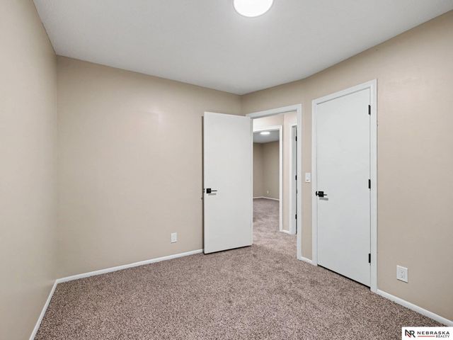 2515 Jack Pine Street, Bellevue, NE 68123