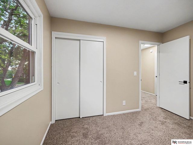 2515 Jack Pine Street, Bellevue, NE 68123