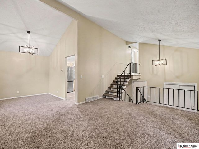 2515 Jack Pine Street, Bellevue, NE 68123