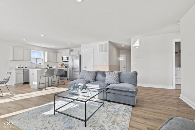 161 Kiawah Drive, Whiteland, IN 46184