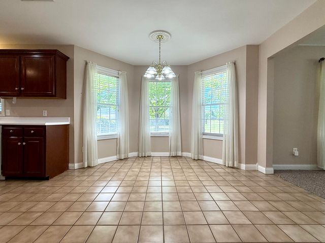 205 Chestnut Oak Drive, Somerset, KY 42503