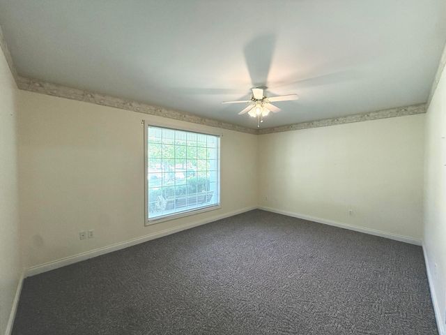 205 Chestnut Oak Drive, Somerset, KY 42503