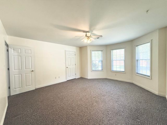 205 Chestnut Oak Drive, Somerset, KY 42503