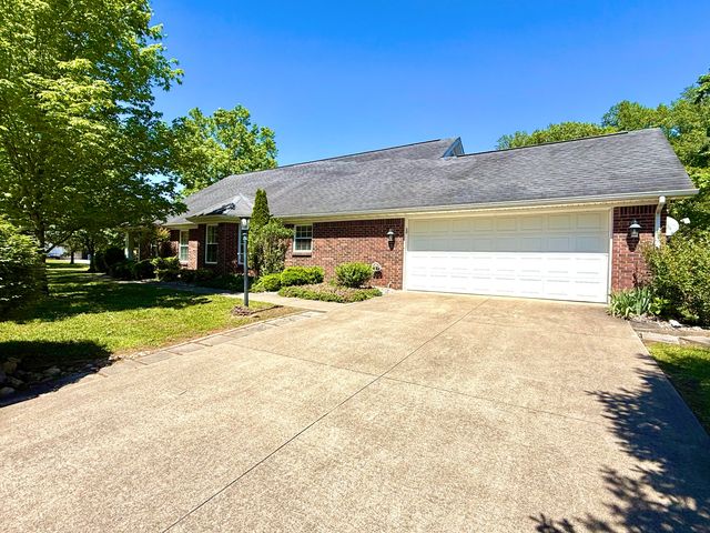 205 Chestnut Oak Drive, Somerset, KY 42503