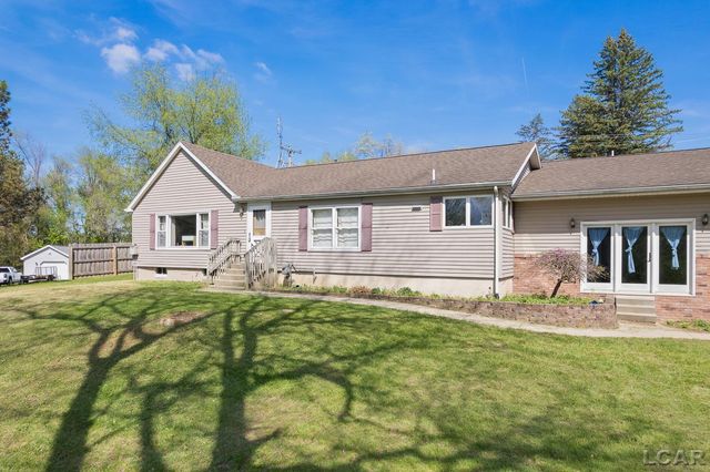 1795 Howell Highway, Adrian Twp, MI 49221