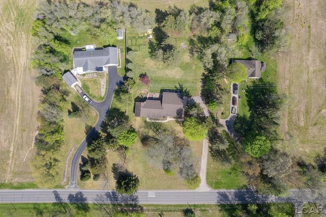 1795 Howell Highway, Adrian Twp, MI 49221