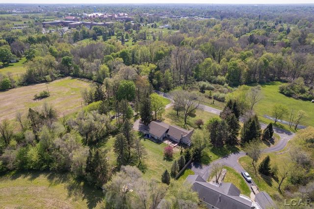 1795 Howell Highway, Adrian Twp, MI 49221