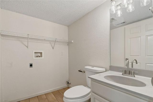 4731 HADEN Court, Kansas City, MO 64136